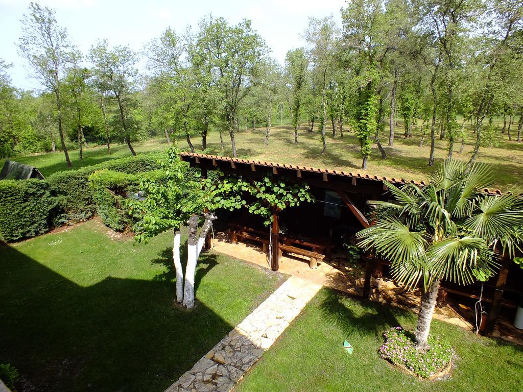 Aqua Family Apartments Karigador Rom bilde